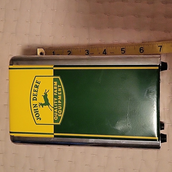 Excellent Loved Condition John Deere Napkin Holder - Picture 8 of 9